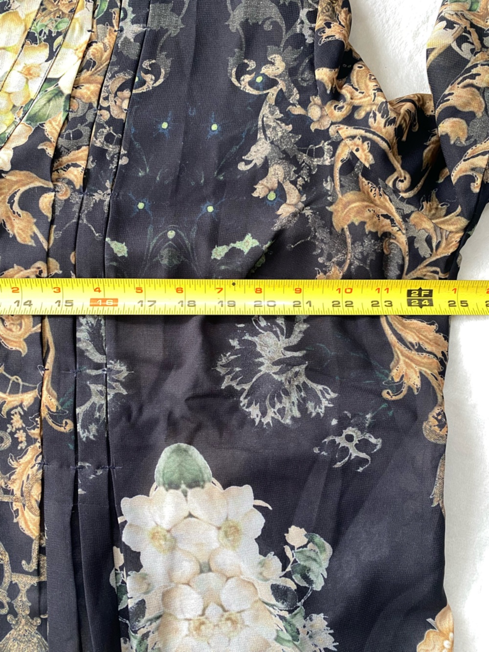 Soft Surroundings 1X Mixed Print Baroque Floral Pintuck Tunic Blouse Fall 2025 - Picture 6 of 9